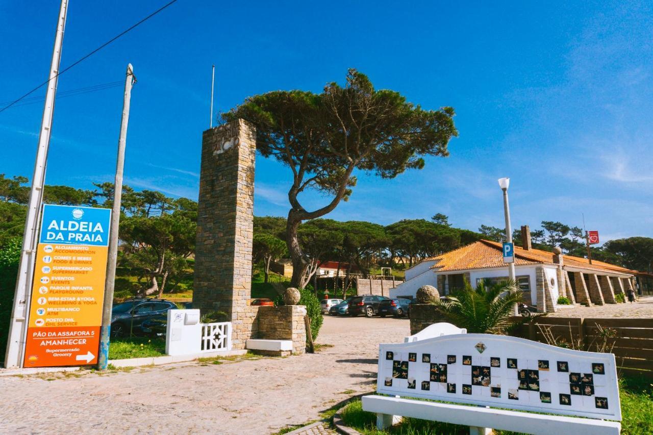 Oasis Backpackers Hostel Sintra Surf Colares Εξωτερικό φωτογραφία