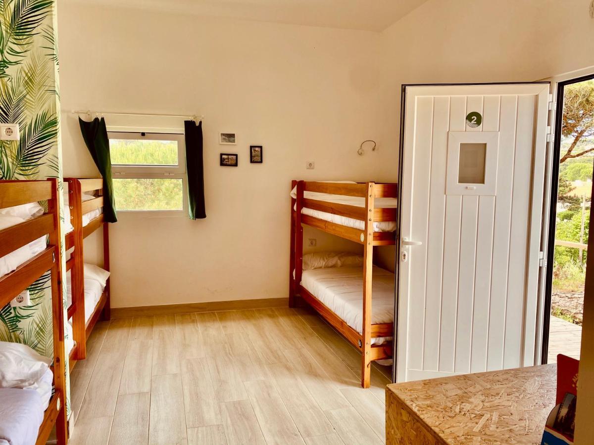 Oasis Backpackers Hostel Sintra Surf Colares Εξωτερικό φωτογραφία