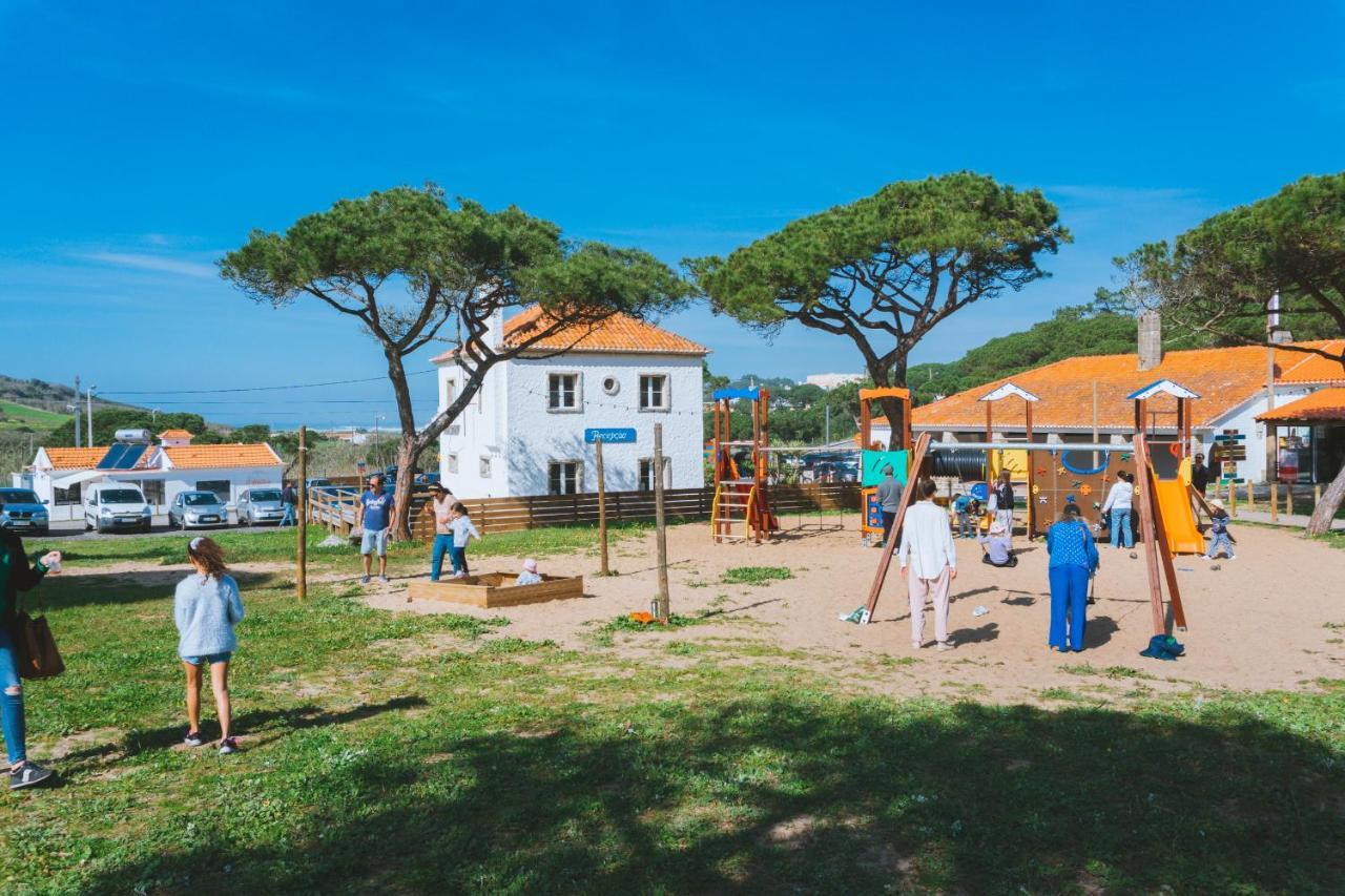Oasis Backpackers Hostel Sintra Surf Colares Εξωτερικό φωτογραφία