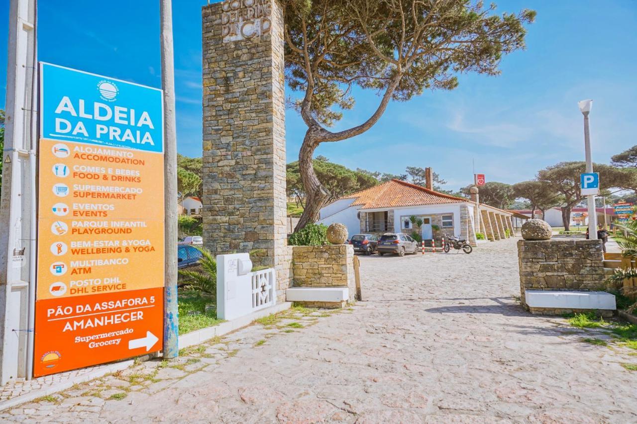 Oasis Backpackers Hostel Sintra Surf Colares Εξωτερικό φωτογραφία